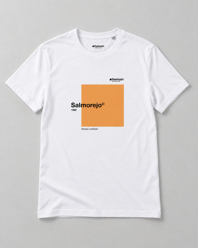 Camiseta Salmorejo blanca sobre fondo gris